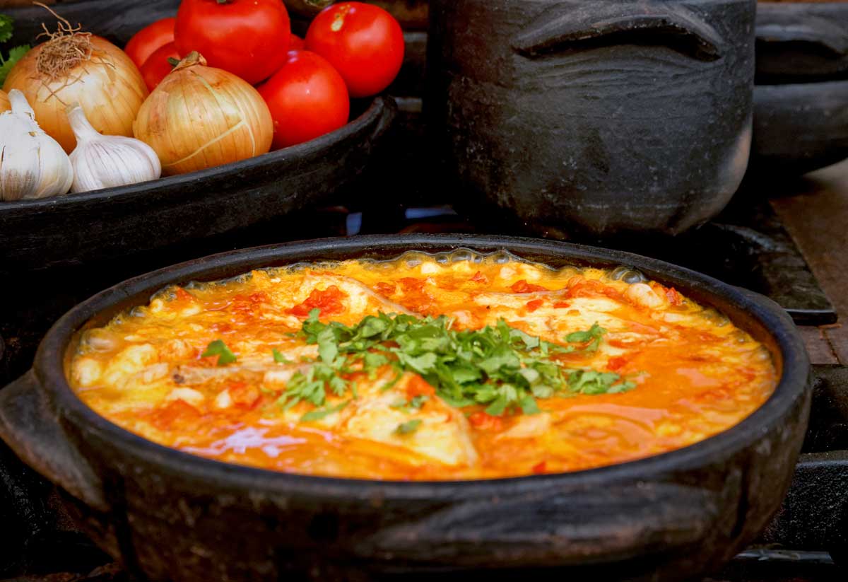 Making Moqueca Capixaba: Step-by-Step Guide to Cooking the Perfect Brazilian Seafood Stew