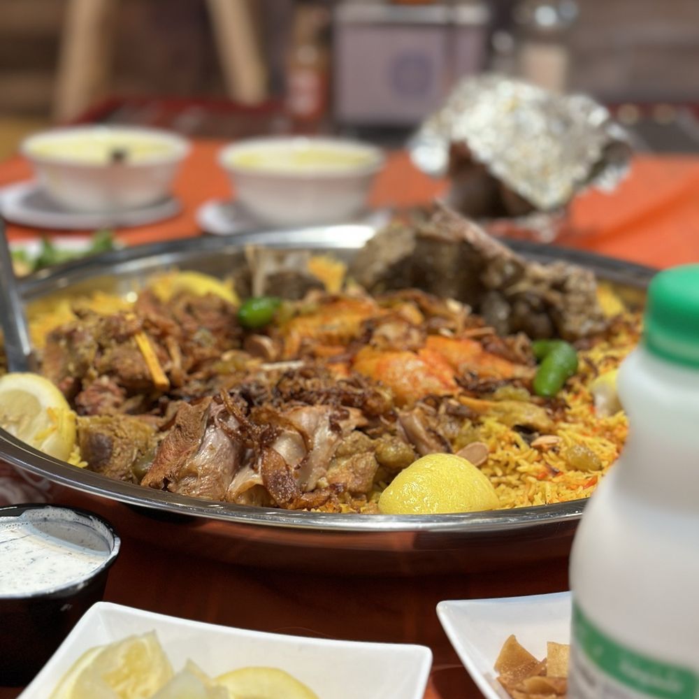 Best Togo Food Restaurants: Explore Top-Rated Spots for Takeout and Delivery!