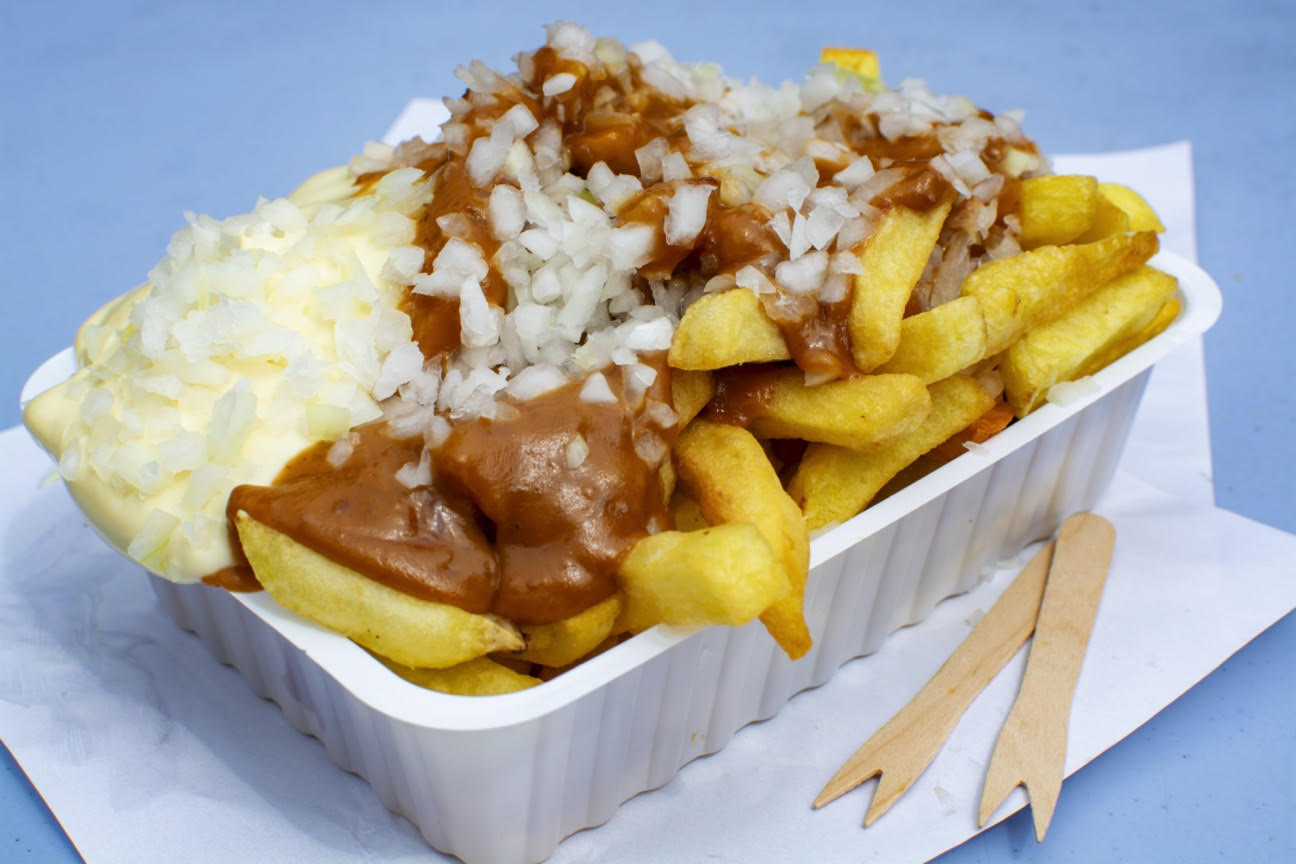 Patatje Oorlog Explained: Why is it so Popular? Unpacking the Hype Around This Dutch Treat