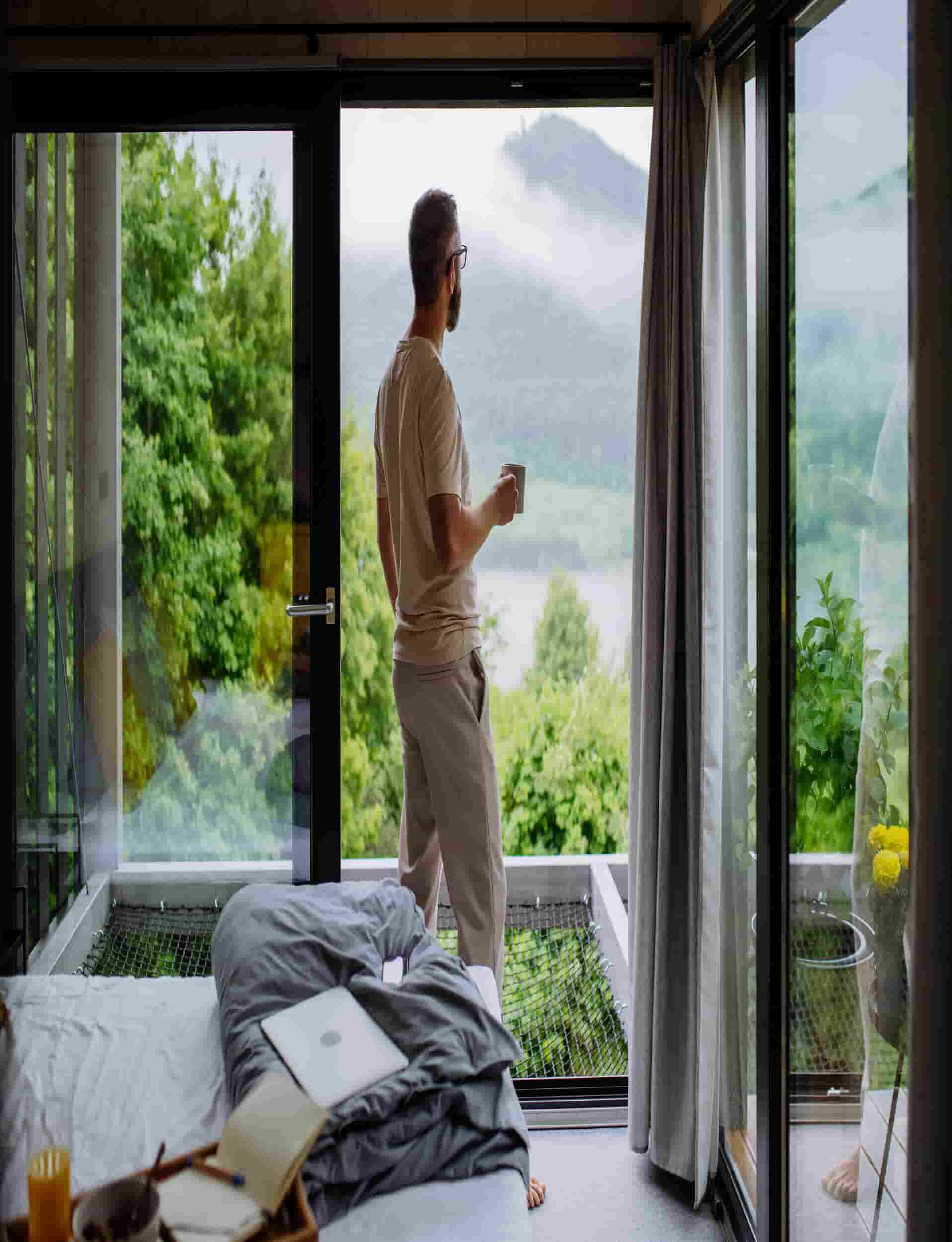 Green Hotels: Are They Worth It? Weighing the Pros and Cons for Travelers