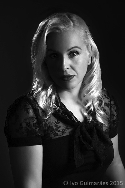 Hollywood Film Noir Headshot Ideas: Inspiration to Capture the Perfect Shot!