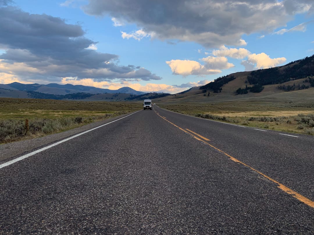 How to plan a road trip with online itinerary tools, follow these easy steps to hit the open road!