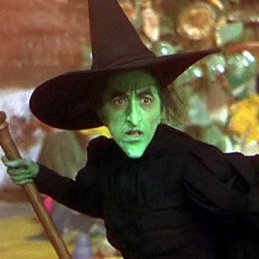 Pics of Wicked Witch of the West: Check Out Her Green Skin!