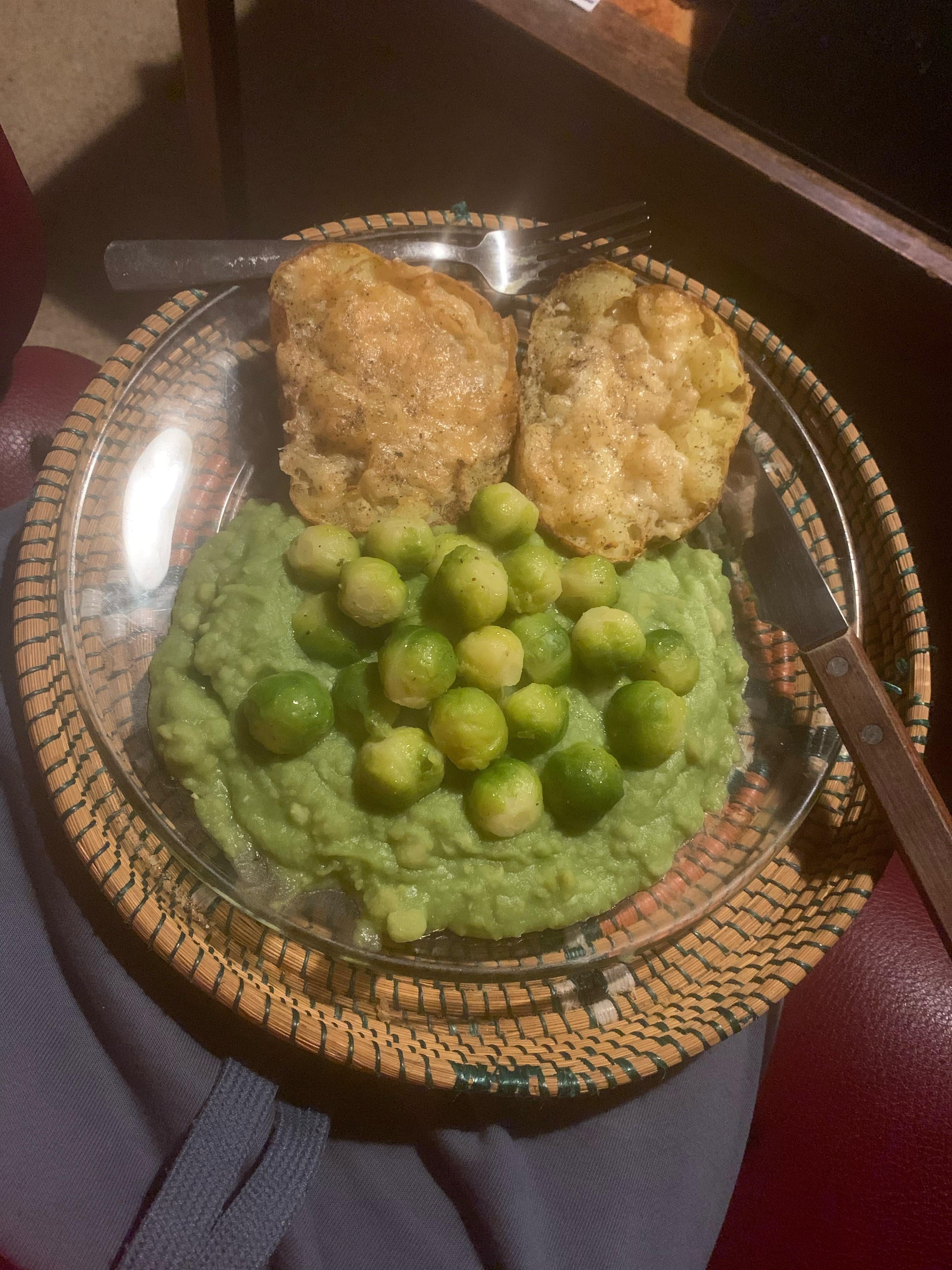 Gross British Food: Weird Dishes You Wont Believe Exist!