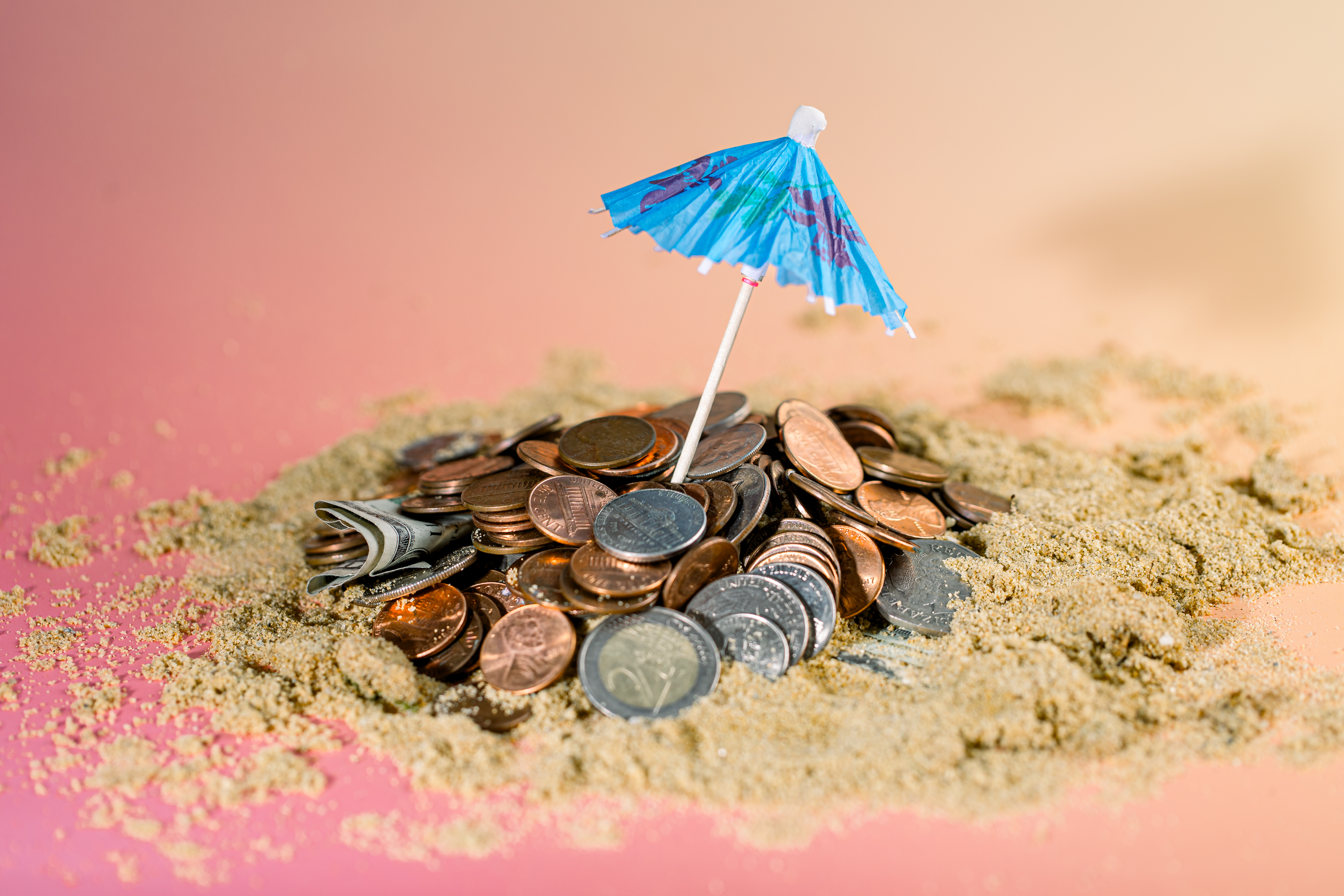 Best travel budgeting tools: Save big money on your next vacations