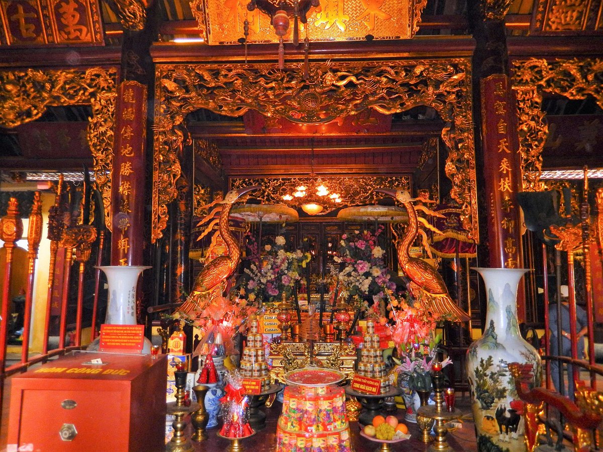 Bach Ma Temple Vietnam: A Quick Guide to Hanois Historic Landmark