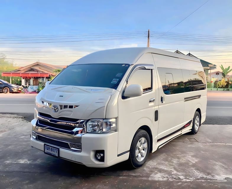 Wattay Airport Transfers: Best Options for Getting to & from the Airport?