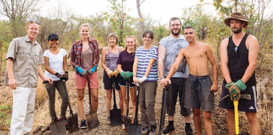 Best volunteer travel opportunities: Easy ways to get involved!