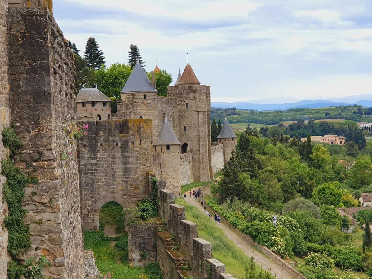 Best Toulouse Day Trips by Train: Amazing Scenery & No Car Needed!