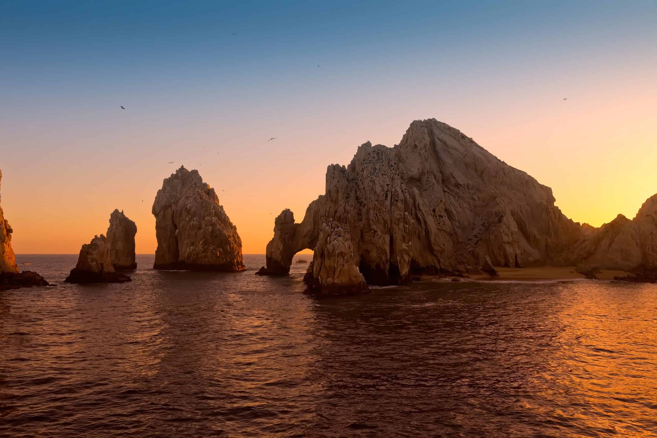 Visiting Cabo in April? Heres Your Weather Guide (Perfect Beach Days!)