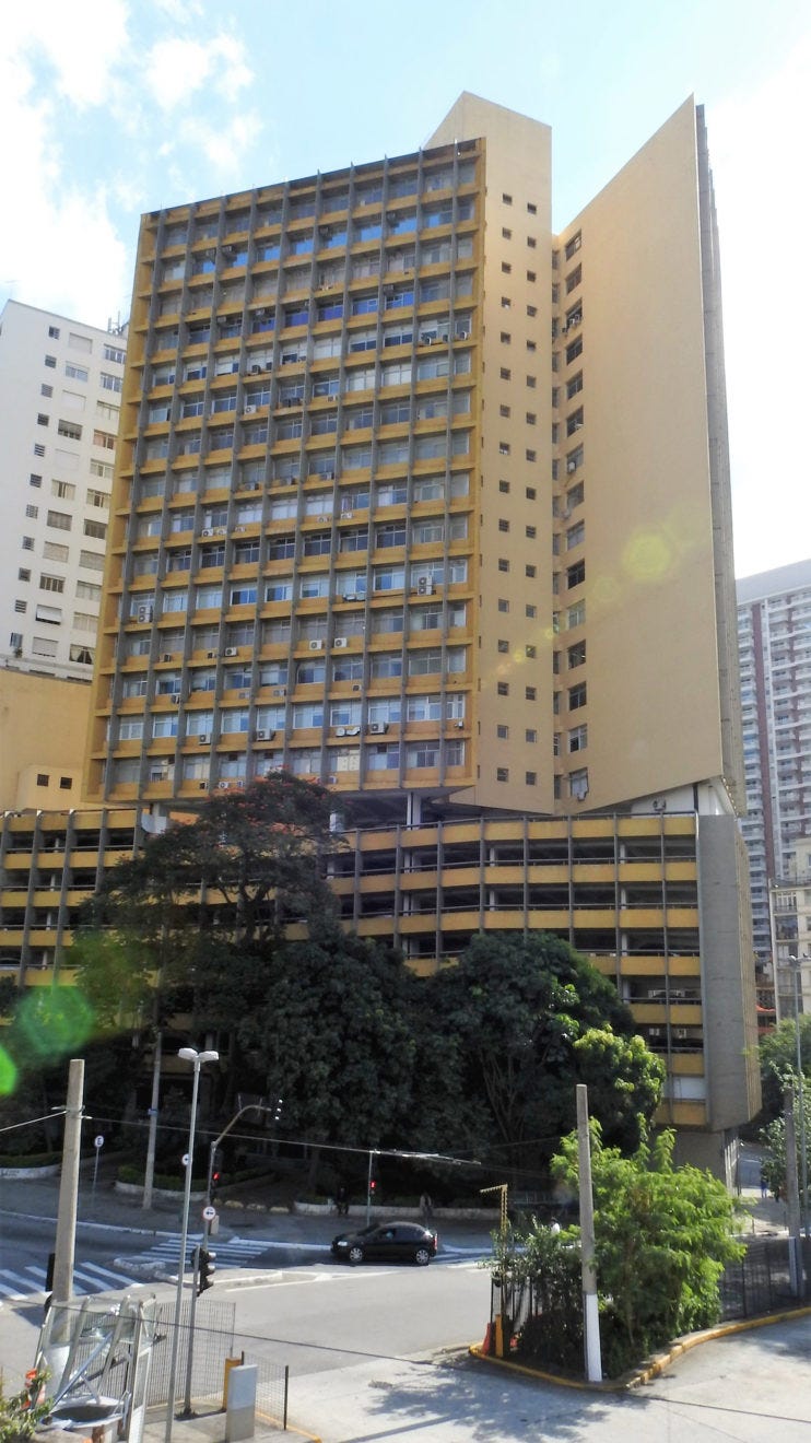 Visiting the Joelma Building site now? What you should know about its past and present state.