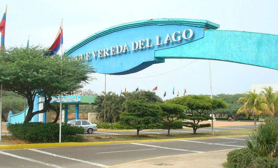Visit Vereda del Lago: Top Tips for Venezuela Travelers!