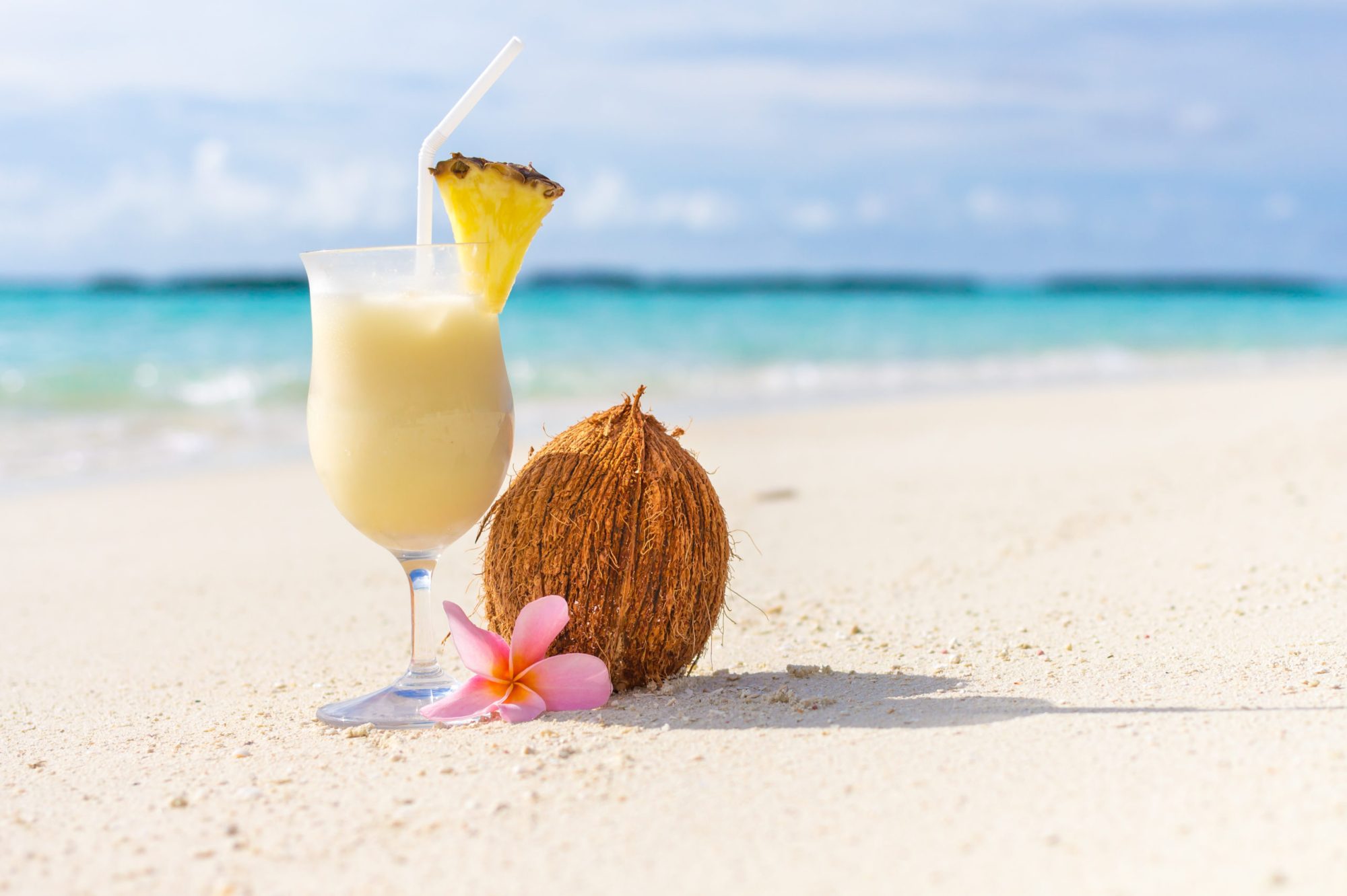What popular Puerto Rican drinks should you try? Check out these top 5 choices!