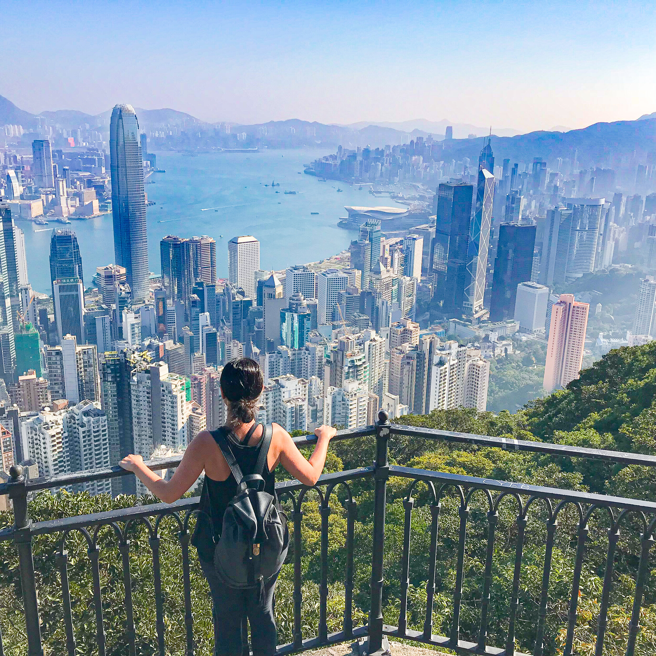 Solo female travel safety guide: Top travel safety tips for women traveling solo now.