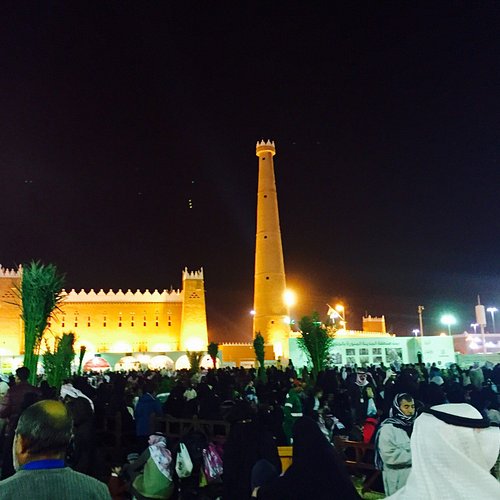 Discover Unique Cultural Festivals: Experience the Magic of the Middle East