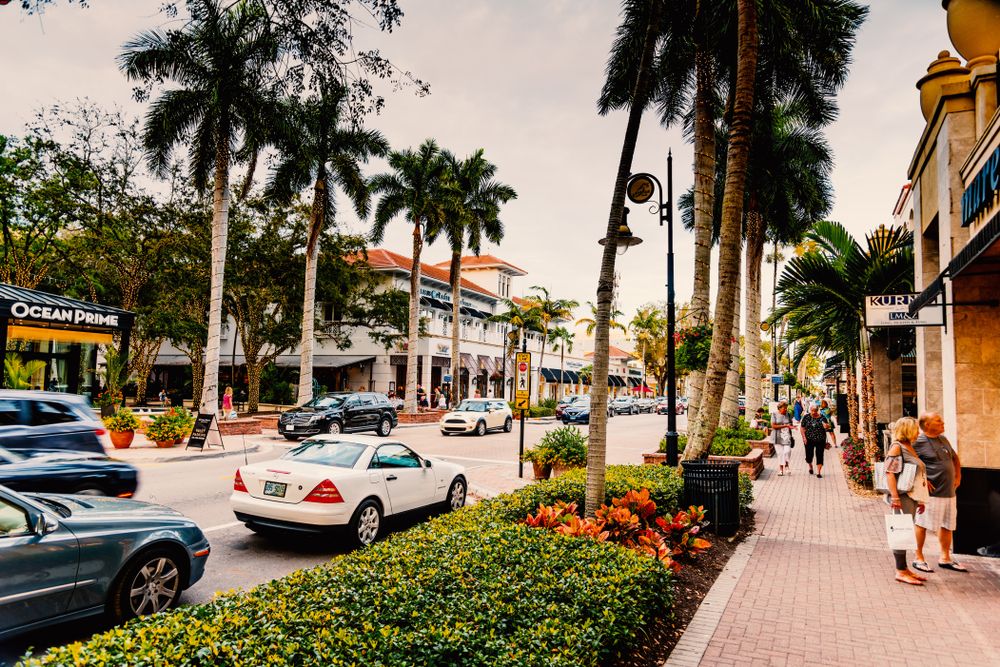 Discover Downtown Naples Florida: The Ultimate Visitors Guide