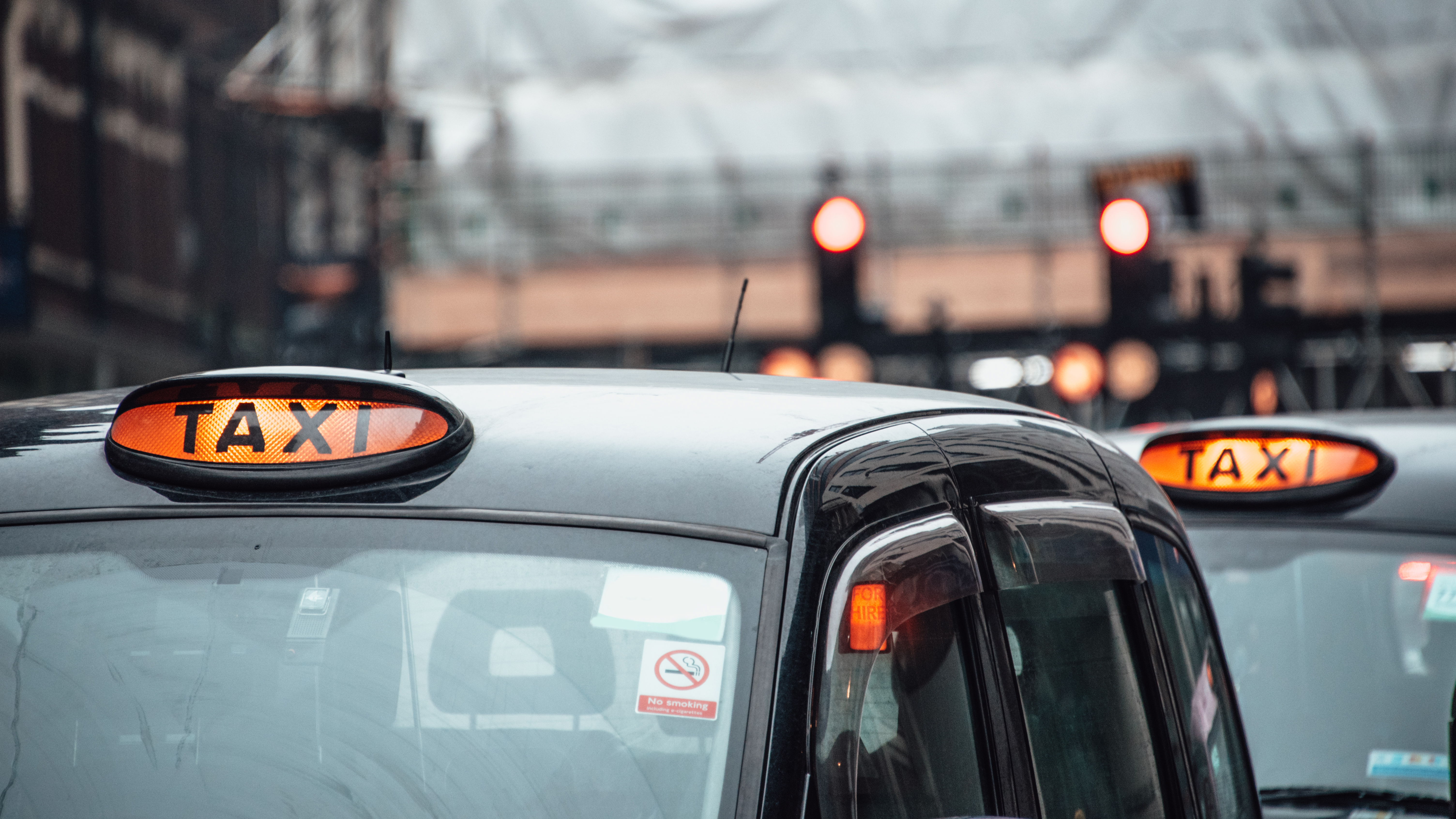 How to stay safe when using taxis in foreign cities: Top Tips