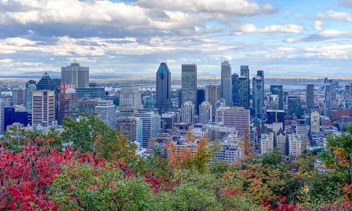 Explore Kondiaronk Belvedere: Free Views! (Best Things to Do in Mount Royal Park)