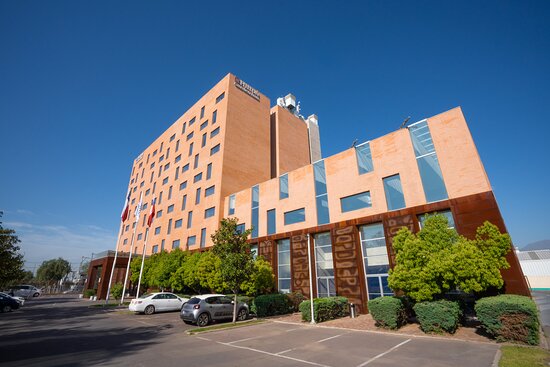 santiago scl airport Hotels: Where to Stay for a Convenient Trip.