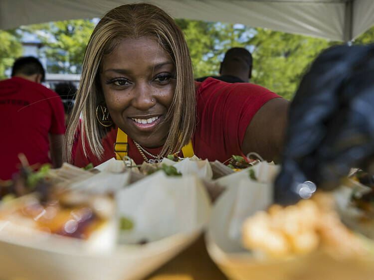 Want to know how to experience the best food festivals in North America? Check out these must-try strategies.
