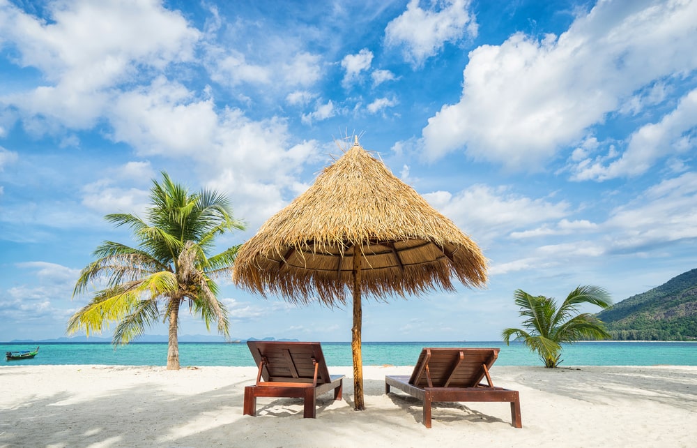 Why you should visit the Bahamas (Best beaches and top attractions)