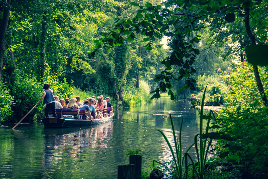 Best renewable energy tours? Find amazing eco-trips!
