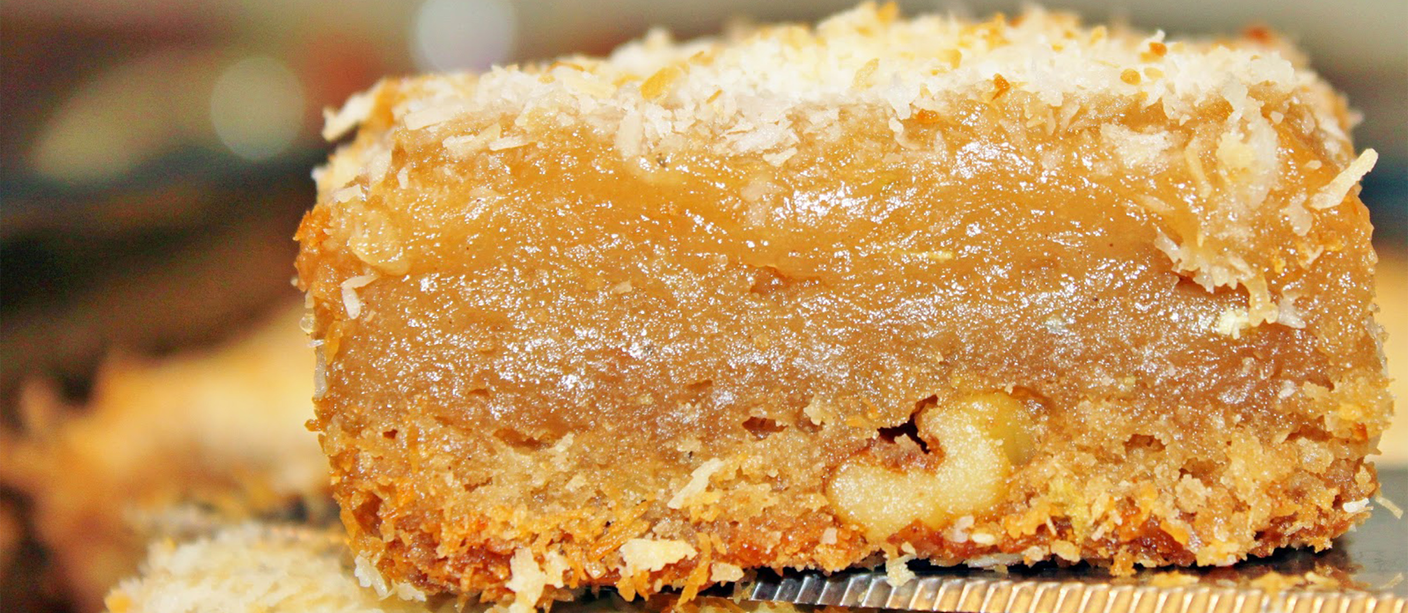 Top Iraqi Desserts: What to Eat in Iraq? Authentic Sweets!