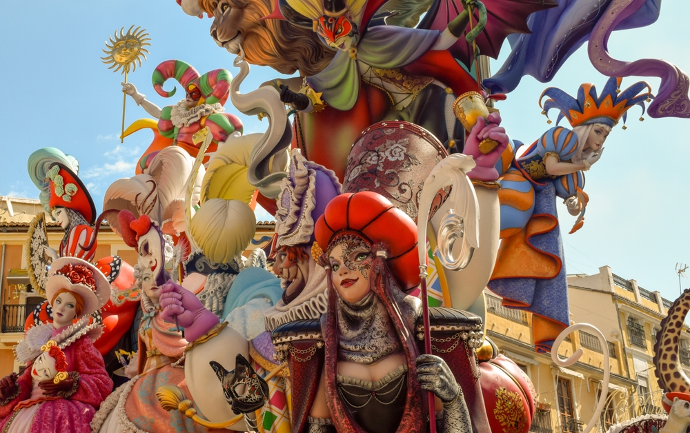 Choosing the best global festivals to celebrate with your family? Use these simple tips to find your perfect cultural trip.