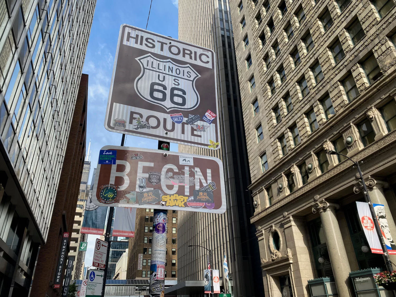 Chicago Route 66 Sign: Start Your Iconic Journey Here!