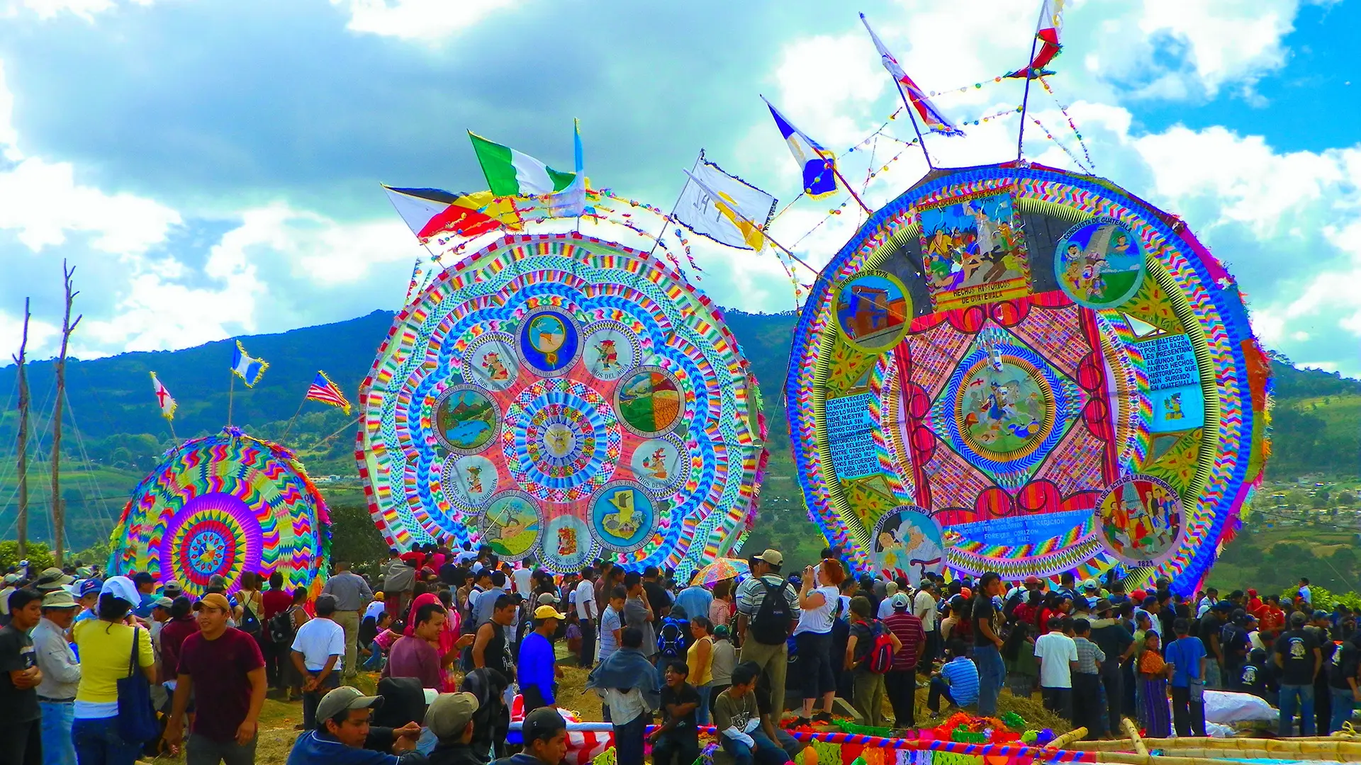 Asking what are holidays in Guatemala? Plan your travels better with this complete calendar of celebrations.