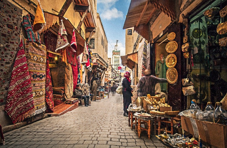 Want your travel money to make a difference? Learn responsible souvenir shopping basics today.