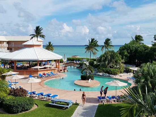 Family-Friendly Grand Bahama Island Resorts: Fun for All Ages