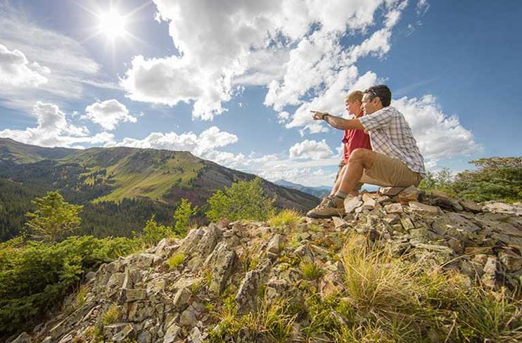 Learn about responsible wilderness travel: How to explore nature safely and sustainably every time.