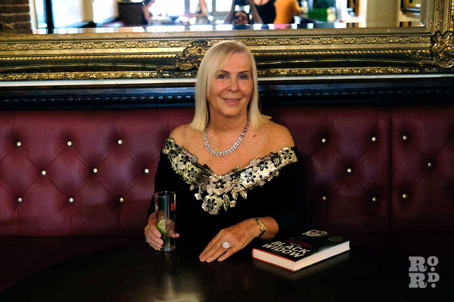 Linda Calveys gangster life revealed: Uncover the truly shocking details of her extensive criminal past.