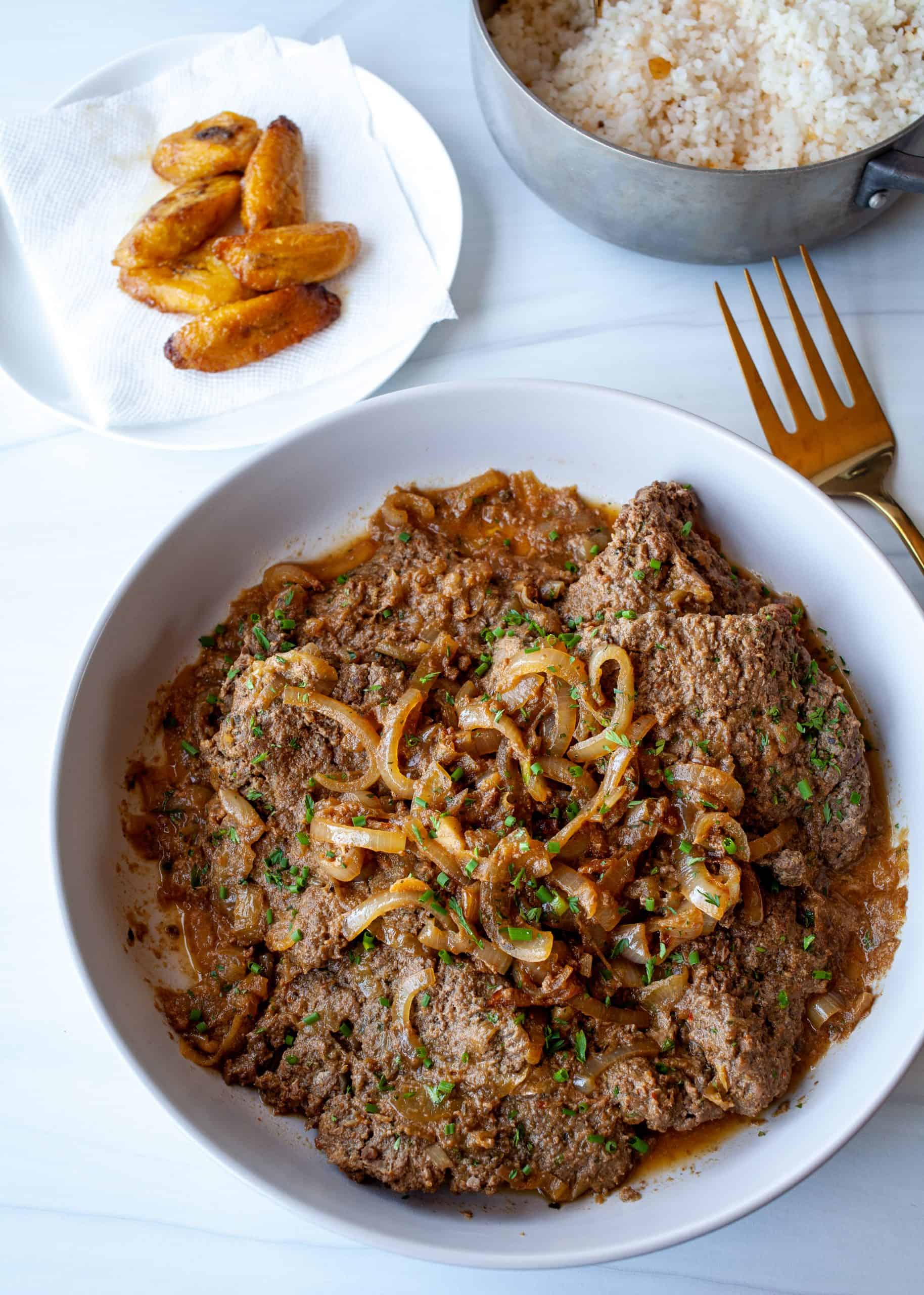 Easy & Delicious Puerto Rican Meat Dishes to Cook
