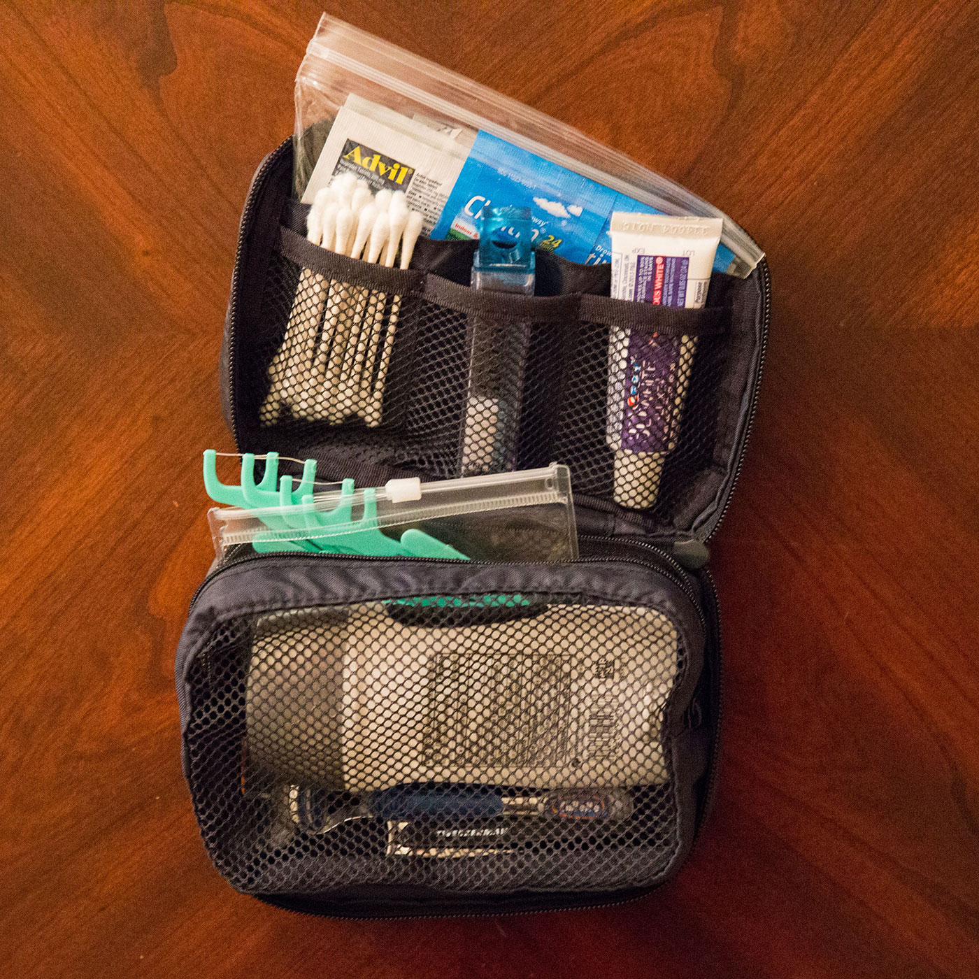 Things That Are Light: A Simple Guide to Everyday Lightweight Items