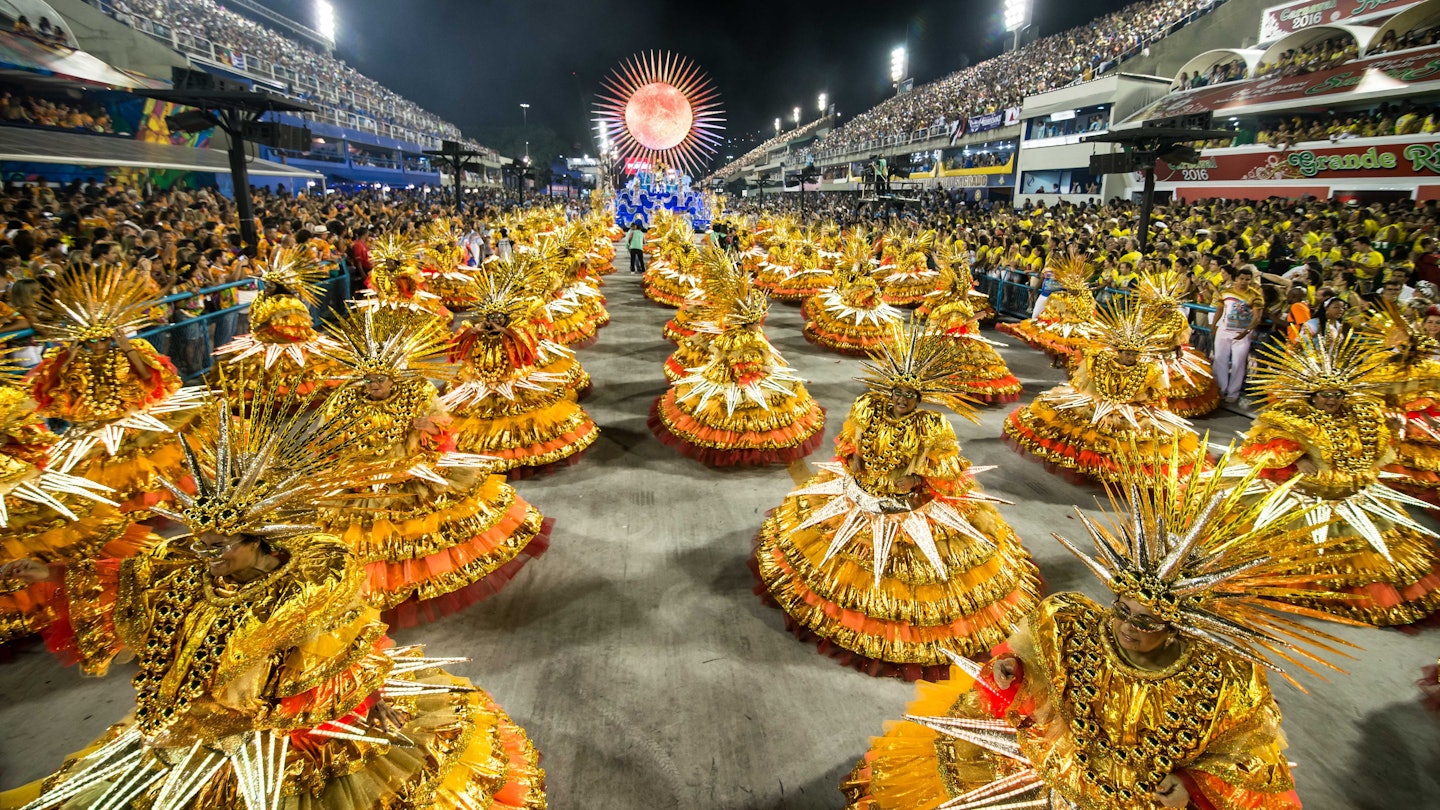 Looking for the best international festivals showcasing traditional dance? Explore our top recommendations for global celebrations.