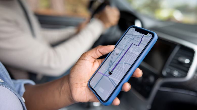 Using apps overseas? How to stay safe while using ride-sharing services abroad (Key checks before you get in).