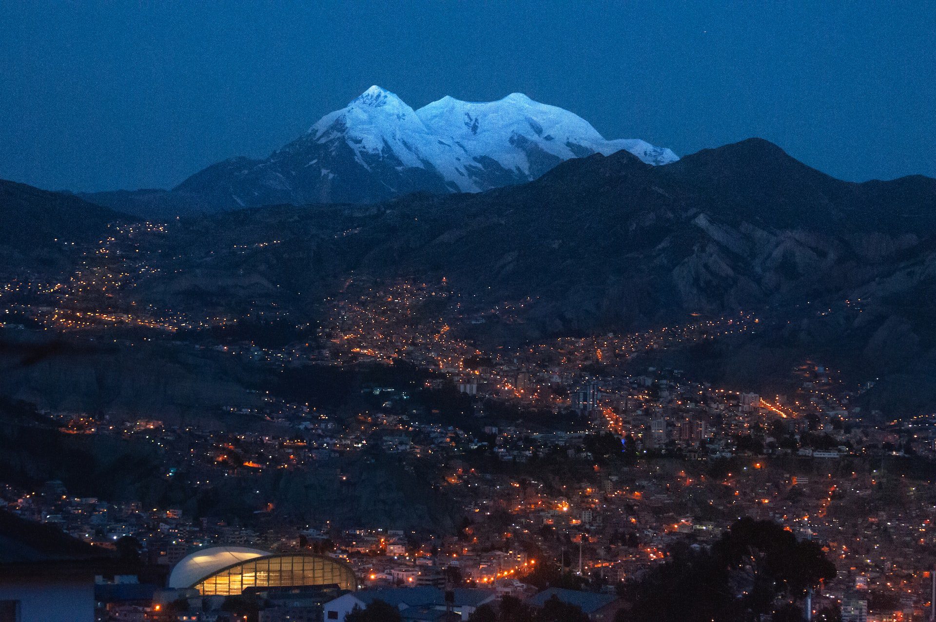 Need a taxi from La Paz Bolivia airport? Here's how to find safe rides into the city.