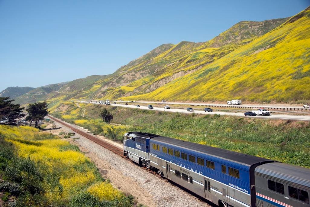 How to easily buy the usa rail pass? Follow this quick guide for your adventure.