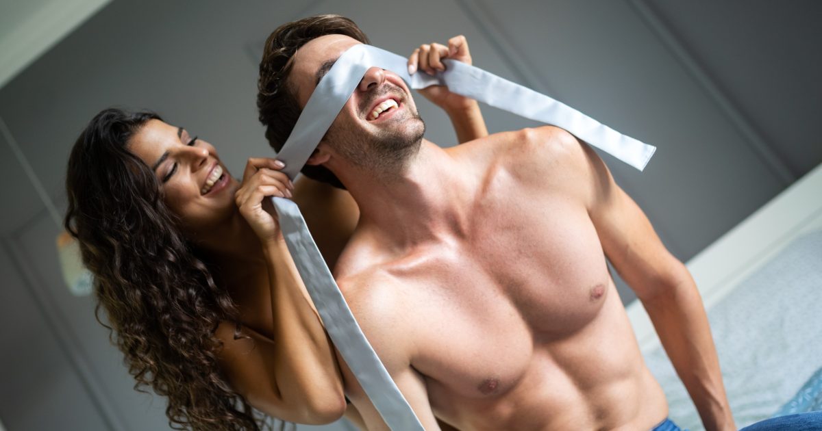 Discussing the mind control kink with a partner: How to bring up the topic respectfully.