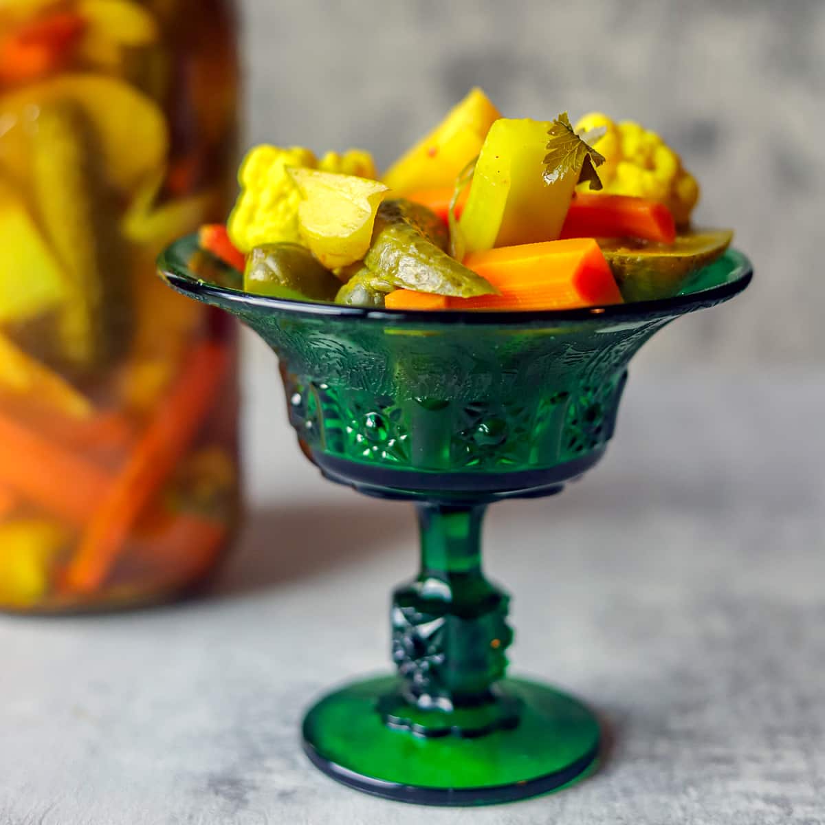 What is Torshi and Why Should You Try This Amazing Middle Eastern Pickled Vegetable Delight Soon?