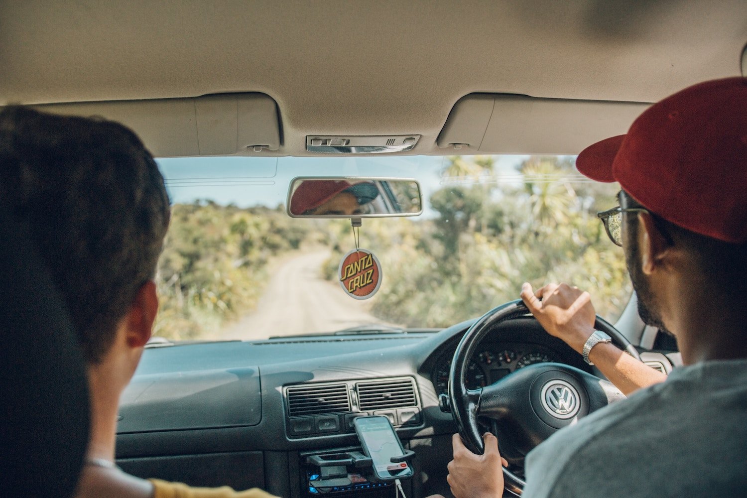 Going on an overseas road trip? (Follow our top Safety tips for road trips abroad for a great time)