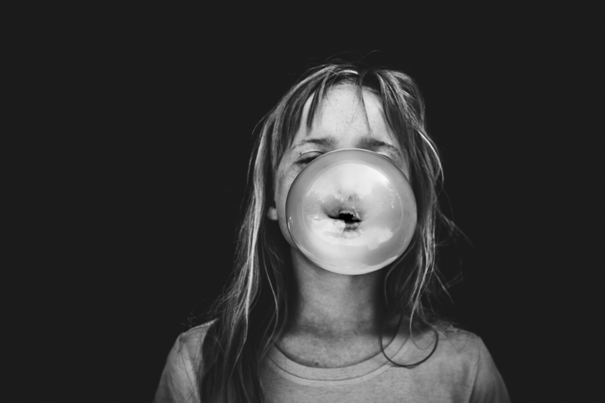 Why choose black and white backlight photography? (It makes really cool and classic photos youll love!)
