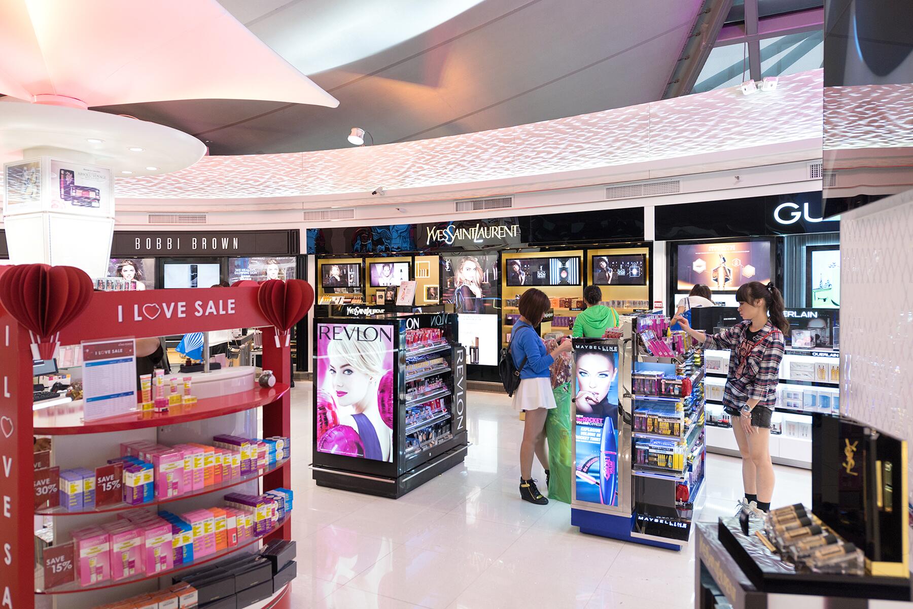 Santiago Airport duty free what are the best deals? Save big money with these must-buy shopping items.