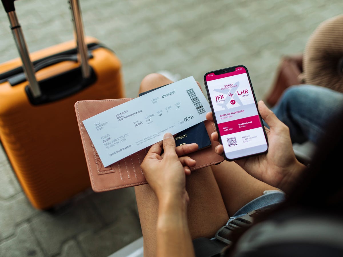 Need Tools for booking flights with flexible payment options for your holiday? Get your tickets with easier payments now!