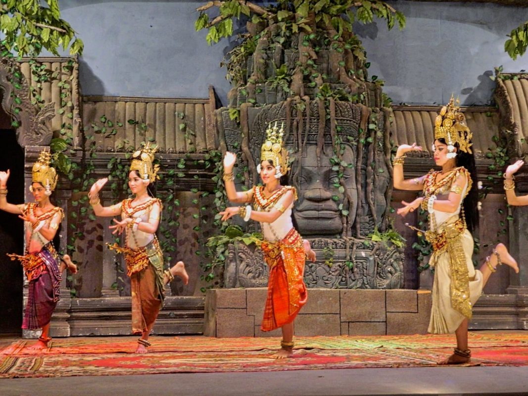 Which are the Best global festivals to explore traditional dance forms? Discover amazing cultural dance experiences.