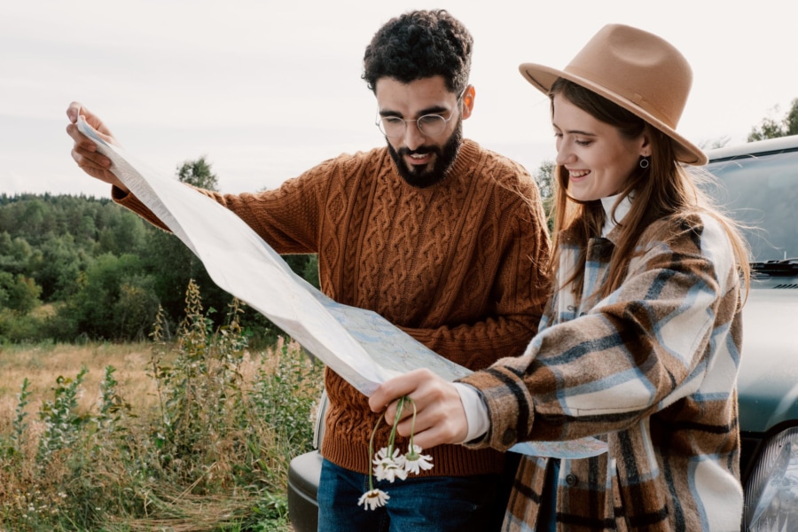 What exactly are Renewable energy travel experiences? (Your complete guide to exciting and eco-friendly adventures today)