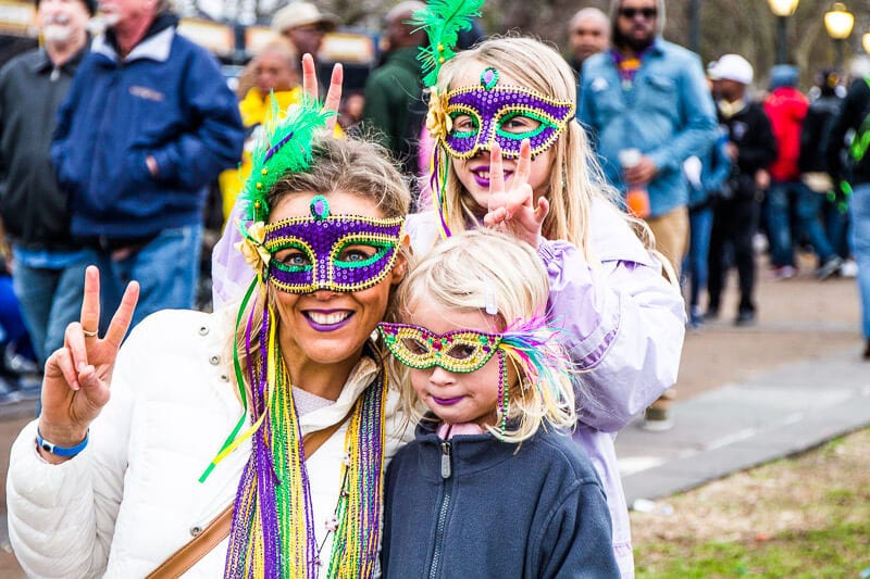 Learn how to take part in Mardi Gras celebrations in New Orleans (Your simple guide to enjoying the party fully)