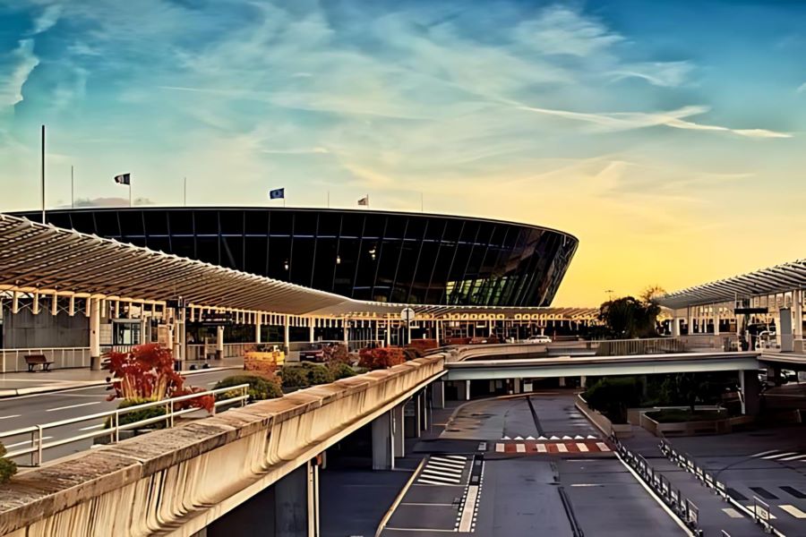What is the closest airport to Monaco? Your best guide for a quick arrival.